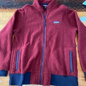 Women's Patagonia zip up sweater